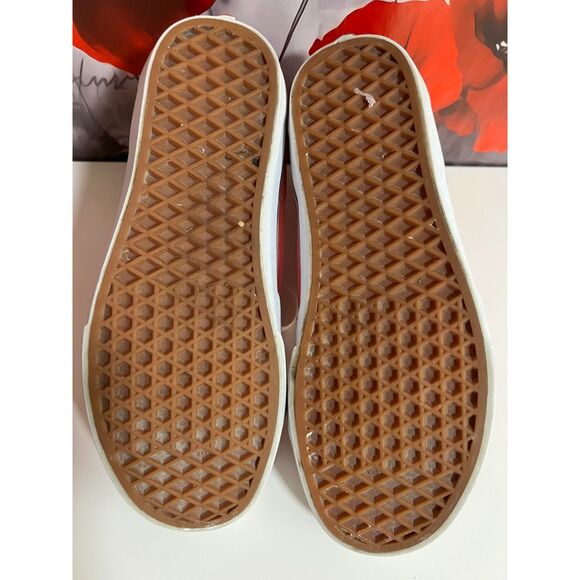 Vans SK8 high tops in pink & white. Size 7(M); 8.5(W) - Picture 7 of 8